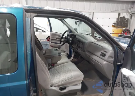 2000 Ford F-250 Lariat/Xl/Xlt z USA, uszkodzony, nr VIN 1FTNX21SXYED42373